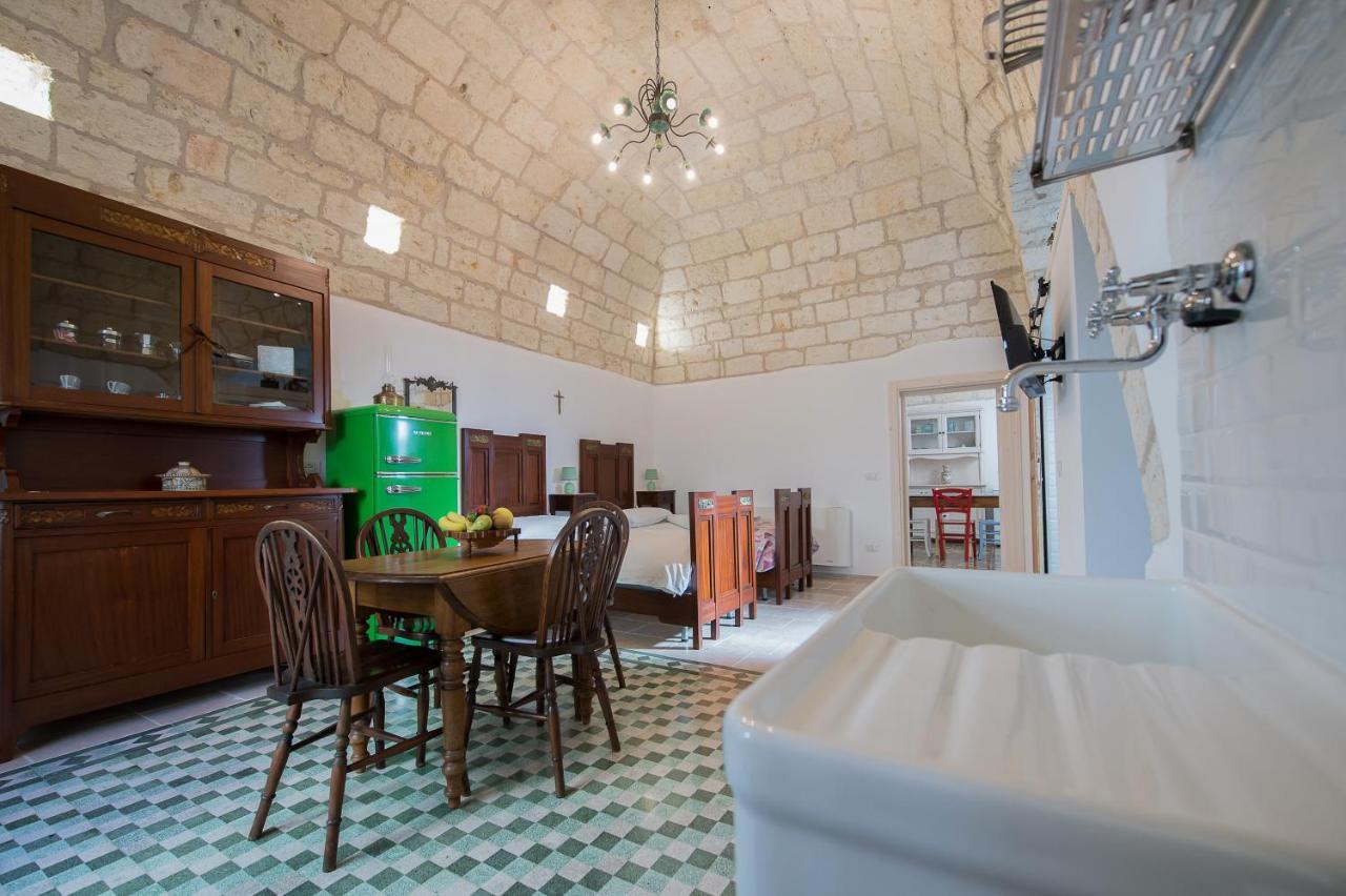 Ai Cappuccini Guest House Noicattaro Bagian luar foto