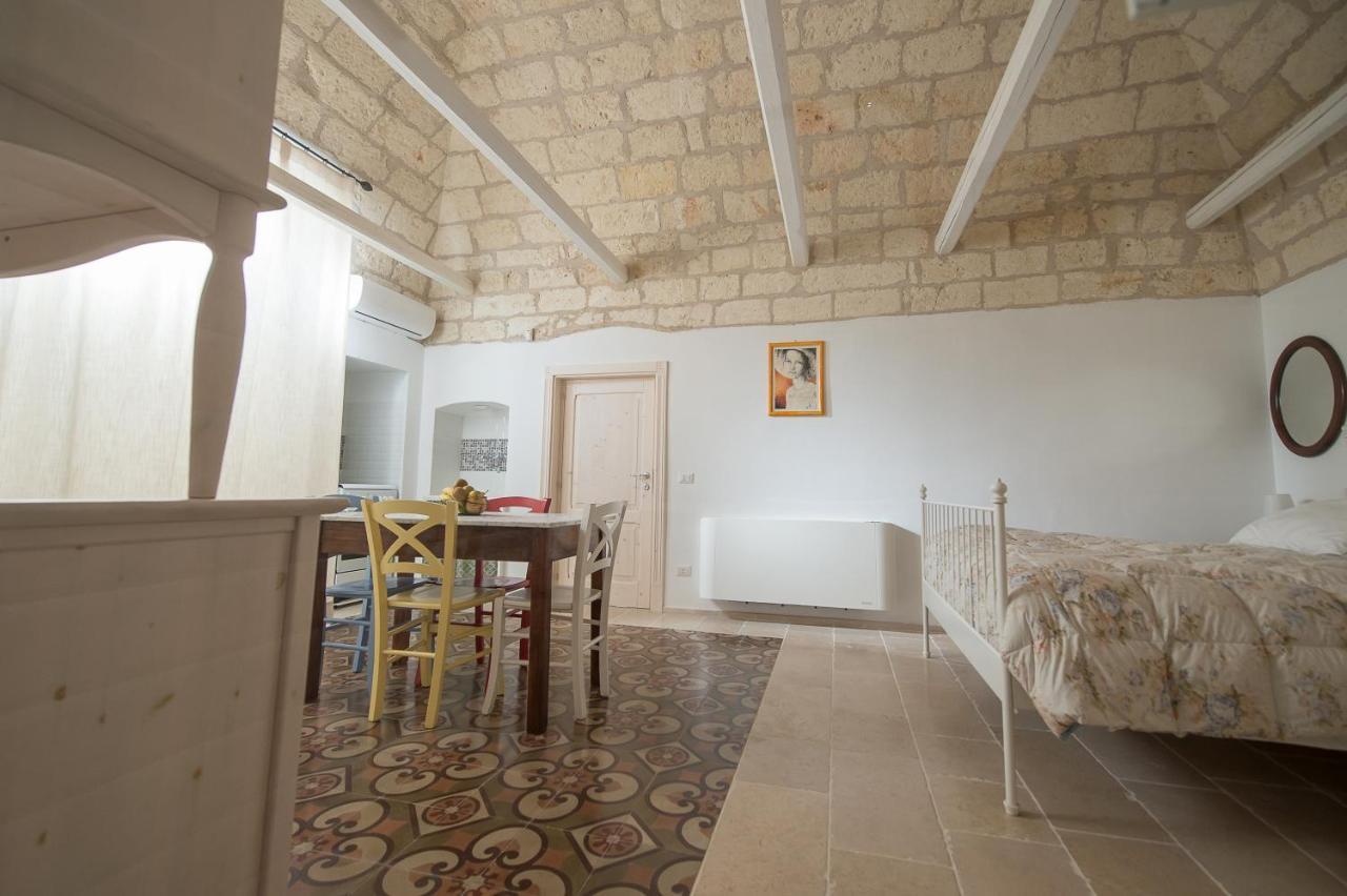 Ai Cappuccini Guest House Noicattaro Bagian luar foto