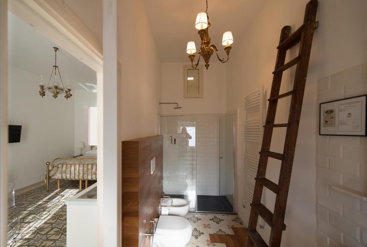 Ai Cappuccini Guest House Noicattaro Bagian luar foto