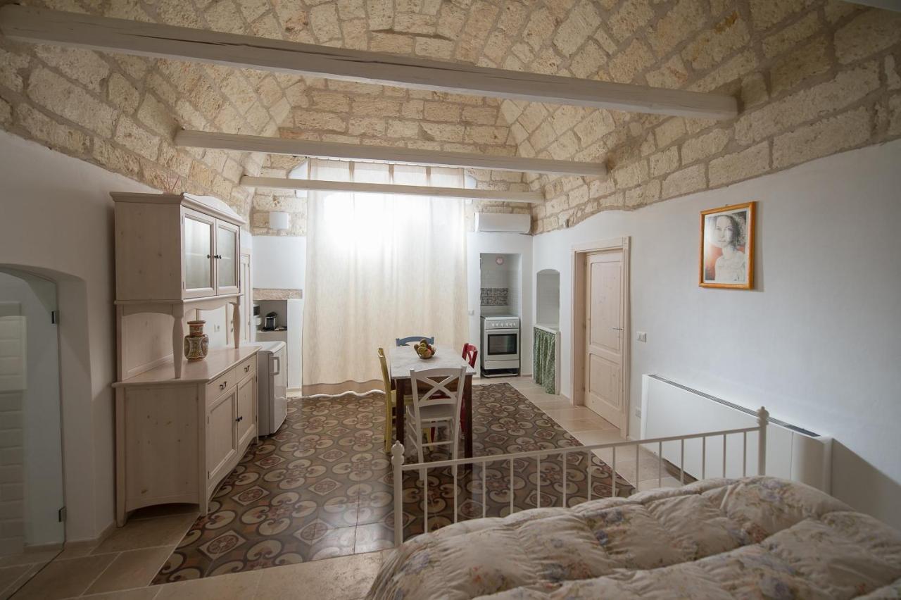 Ai Cappuccini Guest House Noicattaro Bagian luar foto