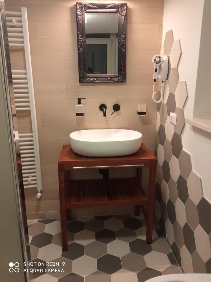 Ai Cappuccini Guest House Noicattaro Bagian luar foto