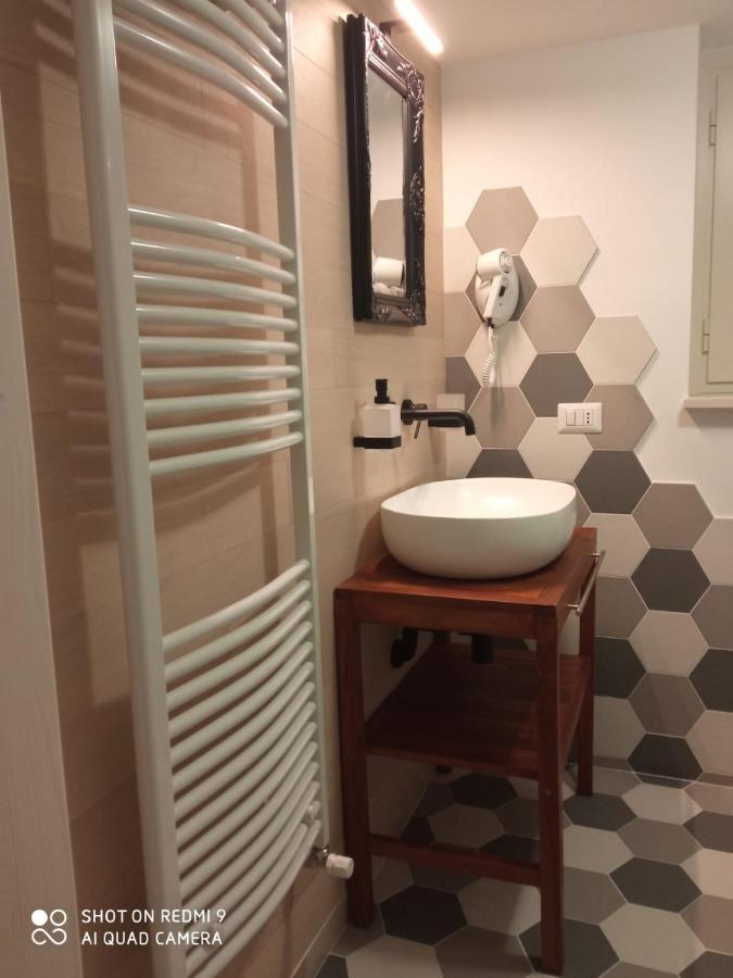 Ai Cappuccini Guest House Noicattaro Bagian luar foto