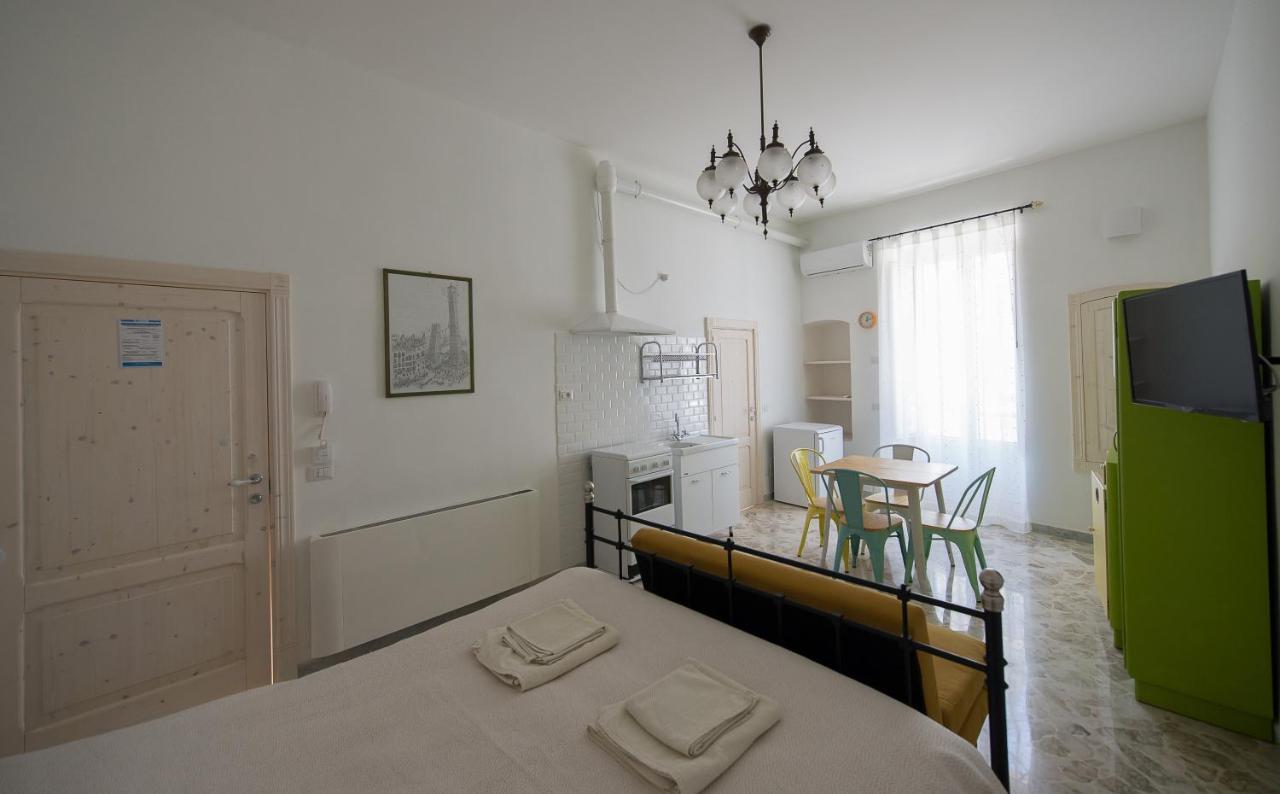 Ai Cappuccini Guest House Noicattaro Bagian luar foto